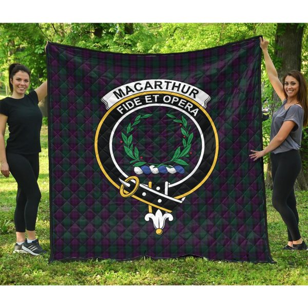 MacArthur of Milton Hunting Tartan Crest Quilt Online - Image 3