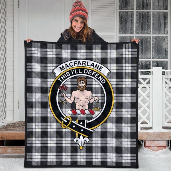 MacFarlane Black White Ancient Tartan Crest Quilt Fashion