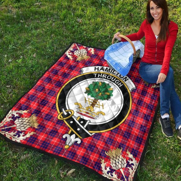 Hamilton Modern Tartan Crest Premium Quilt - Gold Thistle Style Fashion - Image 4