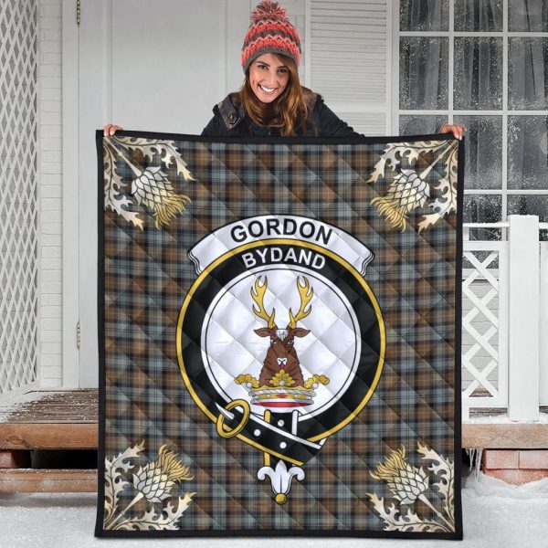Gordon Weathered Tartan Crest Premium Quilt - Gold Thistle Style Fashion