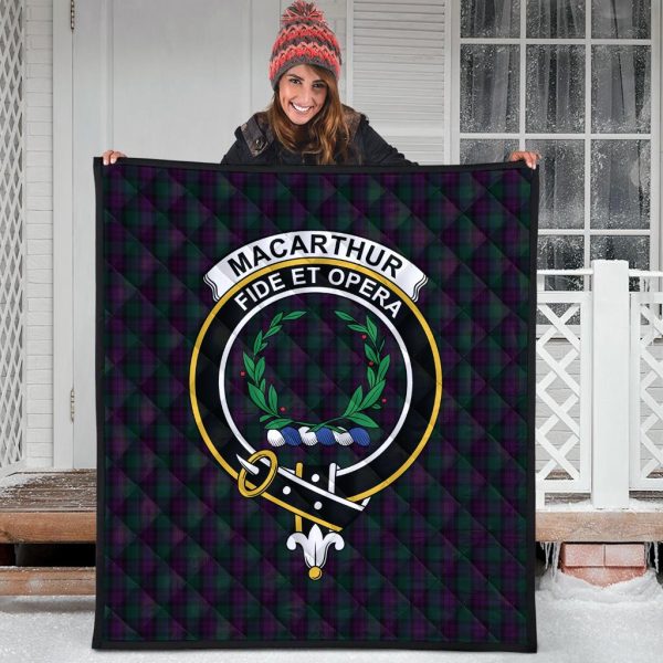 MacArthur of Milton Hunting Tartan Crest Quilt Online